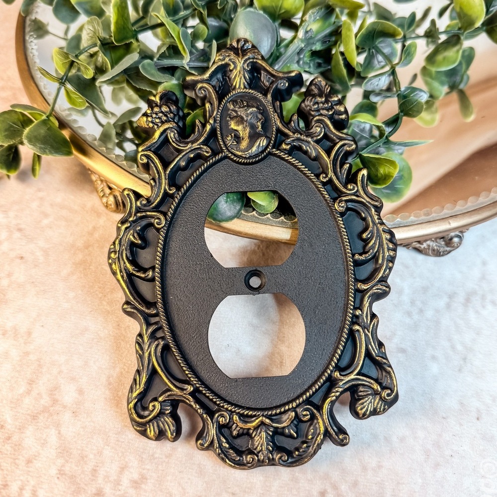 Vintage American Tack Cameo Outlet Switch Cover Plate